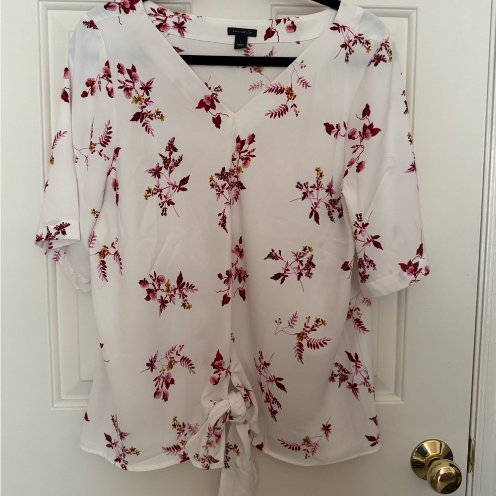 Ann Taylor White Flutter Sleeve Tie Front Blouse